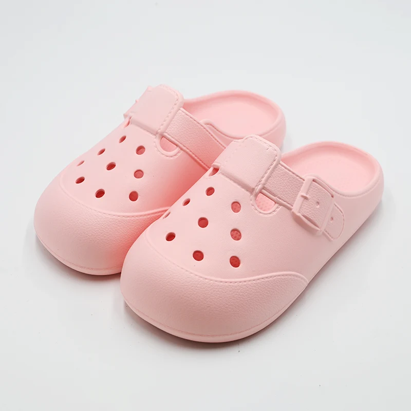 Flip Flops vs. snímky: Výběr správné letní obuvi